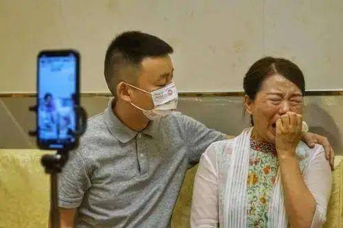 养母称未见到姚策最后一面