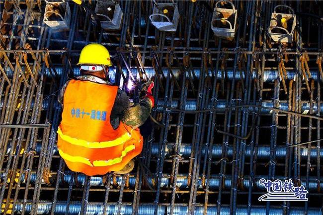 中国首条时速350公里跨海高铁来了 计划2022年通车